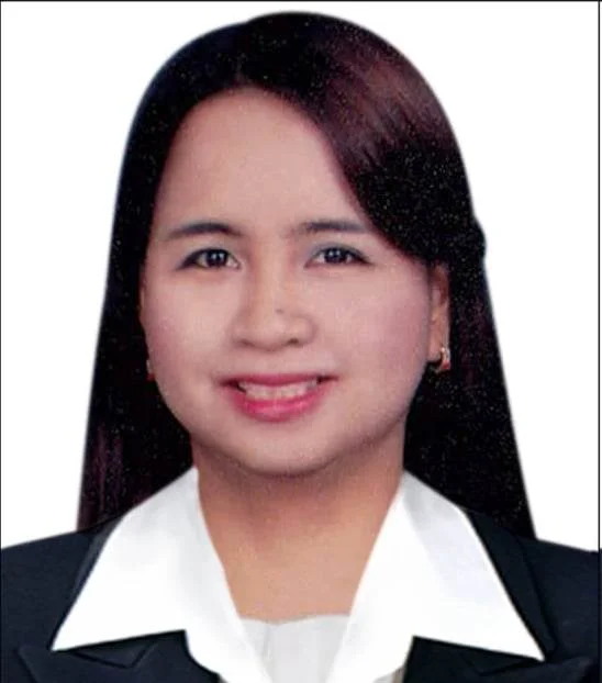 Paula Joy Dela Cruz